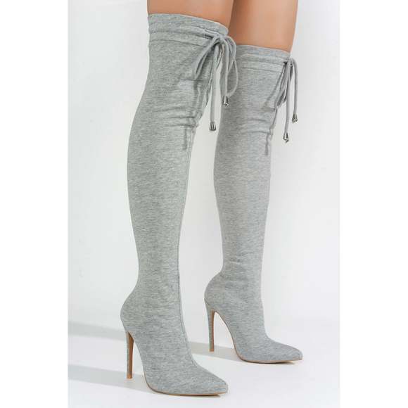 NWT~CAPE ROBBIN CAHOKA - GREY GREY 5.5 | ALL OFFERS / COUNTEROFFERS WELCOME - Picture 4 of 7